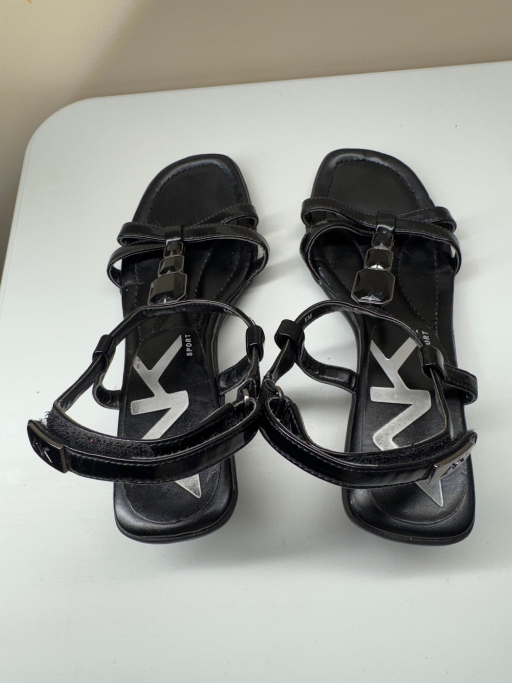 Anne Klein Women’s size 6 M Black Strappy Sandals with Decorative Accents